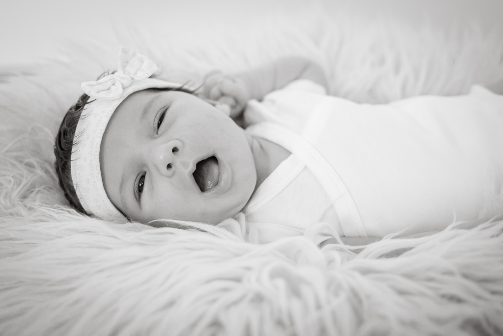 newborn-focení miminek Praha